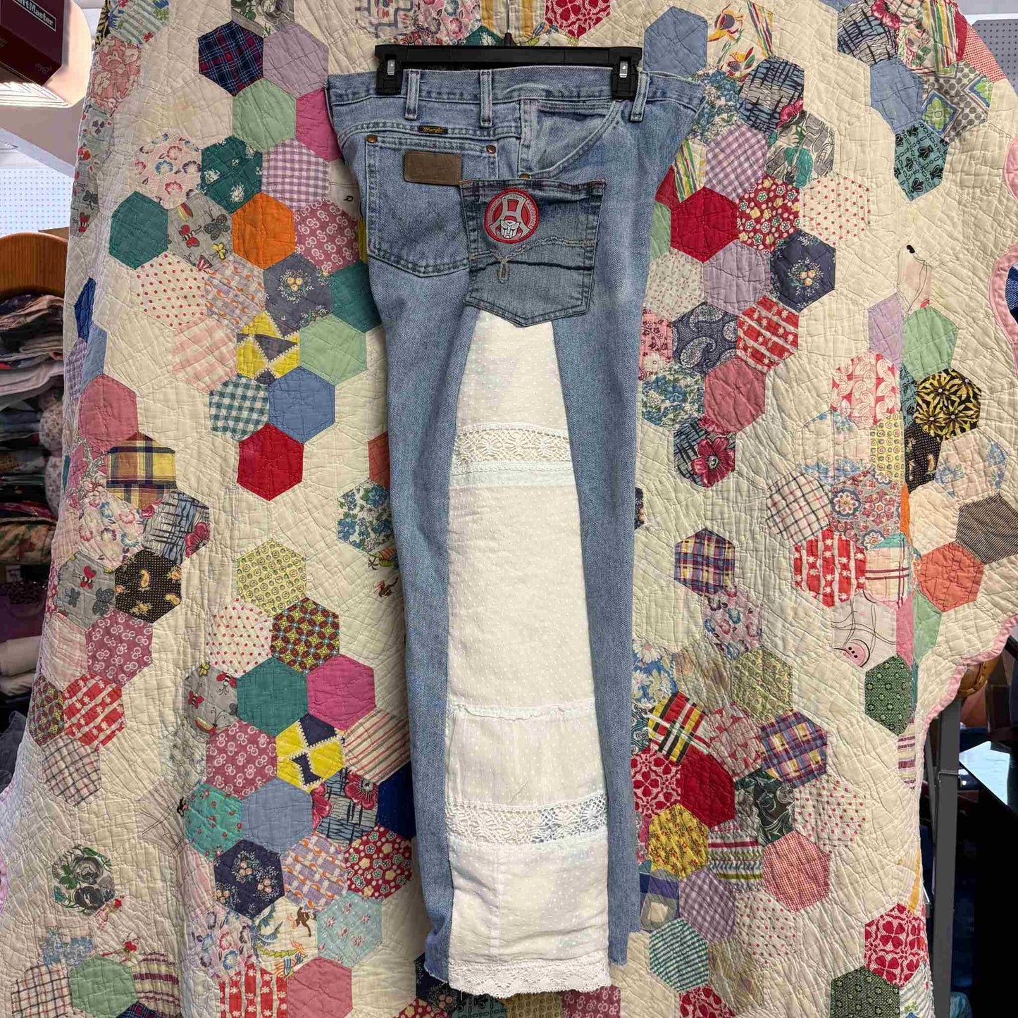 "Scout Lace" Jeans – Waist 34" Inseam 29"