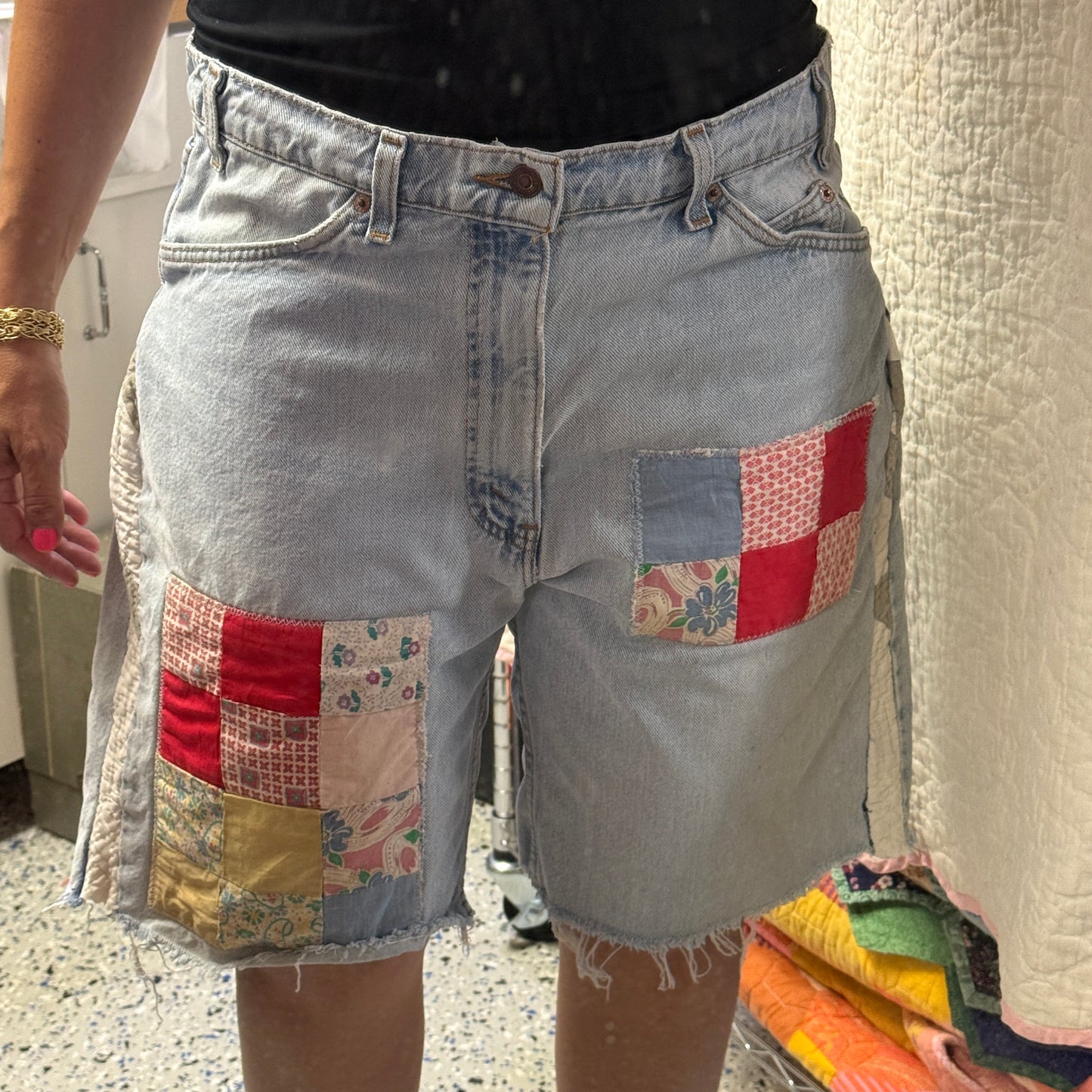 “East Woodland Picnic” Quilt Top Panel Shorts – 37W x 10L