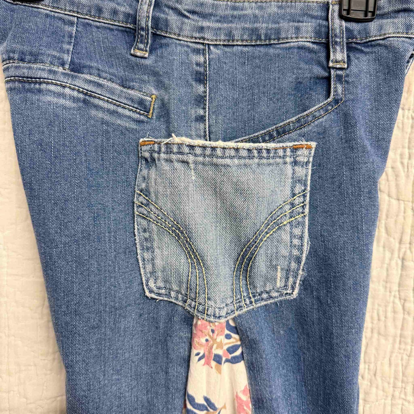 "Field Bloom" French Tablecloth Panel Jeans – Waist 28" Inseam 29"