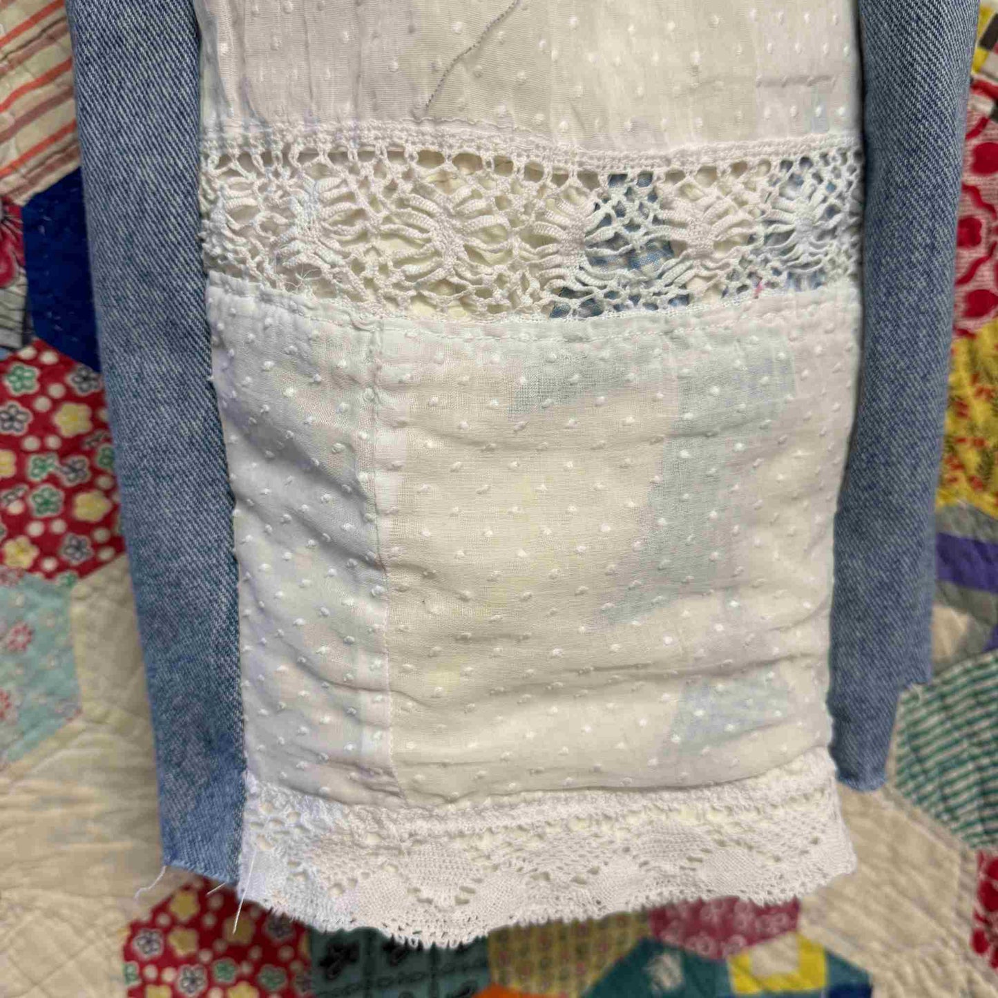 "Scout Lace" Jeans – Waist 34" Inseam 29"